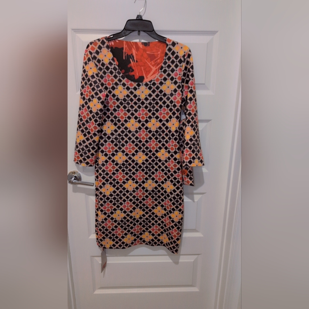 Geometric Patterned Dress - Picture 4 of 8